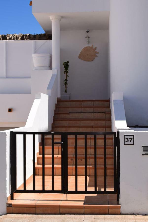 La Fresa Hostel Corralejo Exterior foto